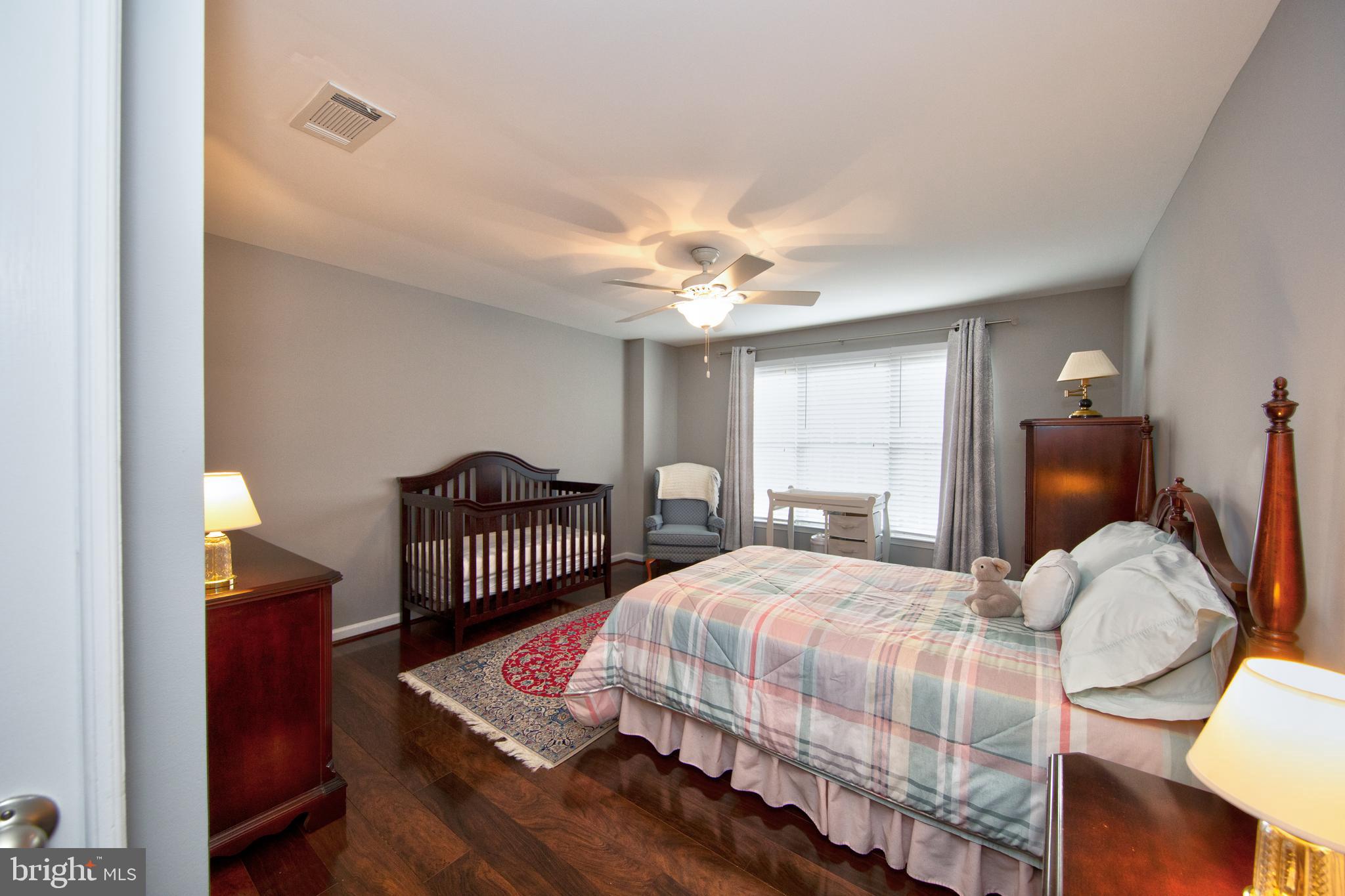 VINEYARD OAK - Residential