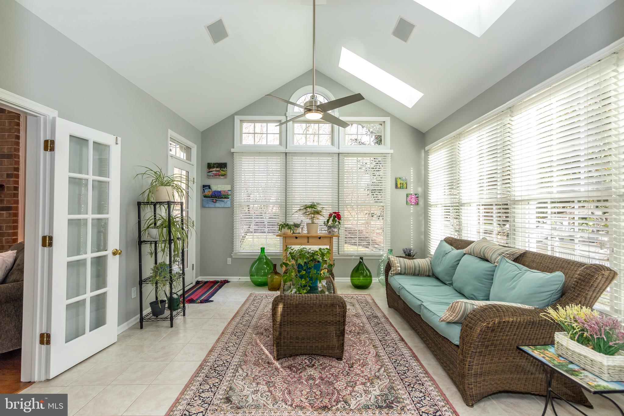 VINEYARD OAK - Residential