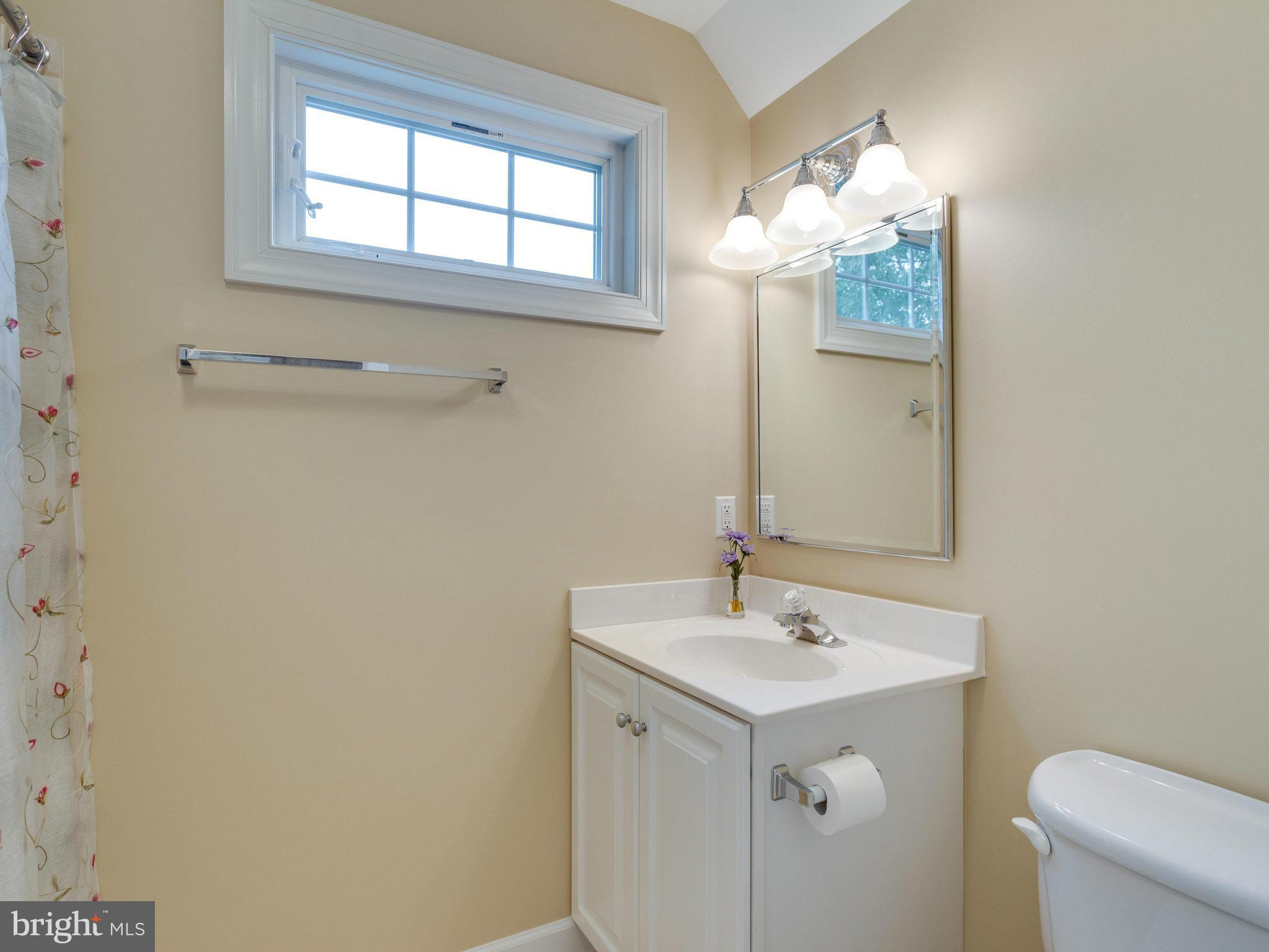 WEST MC LEAN - Residential