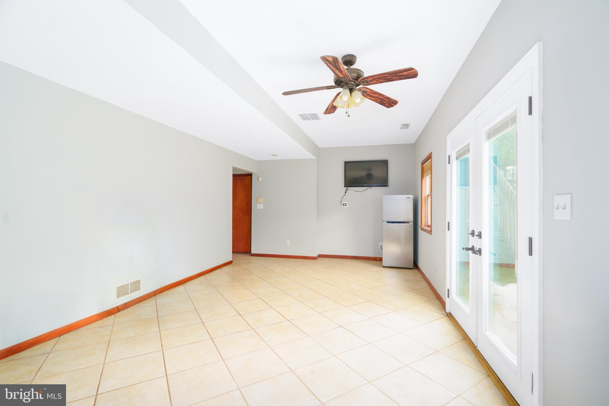 ST. JOHNS MANOR - Residential