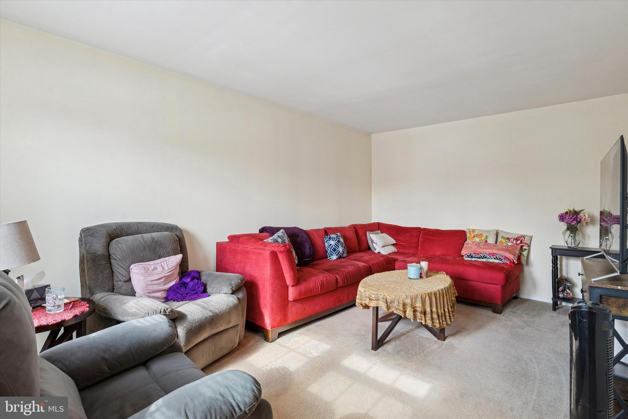 PROVIDENCE HILL - Residential