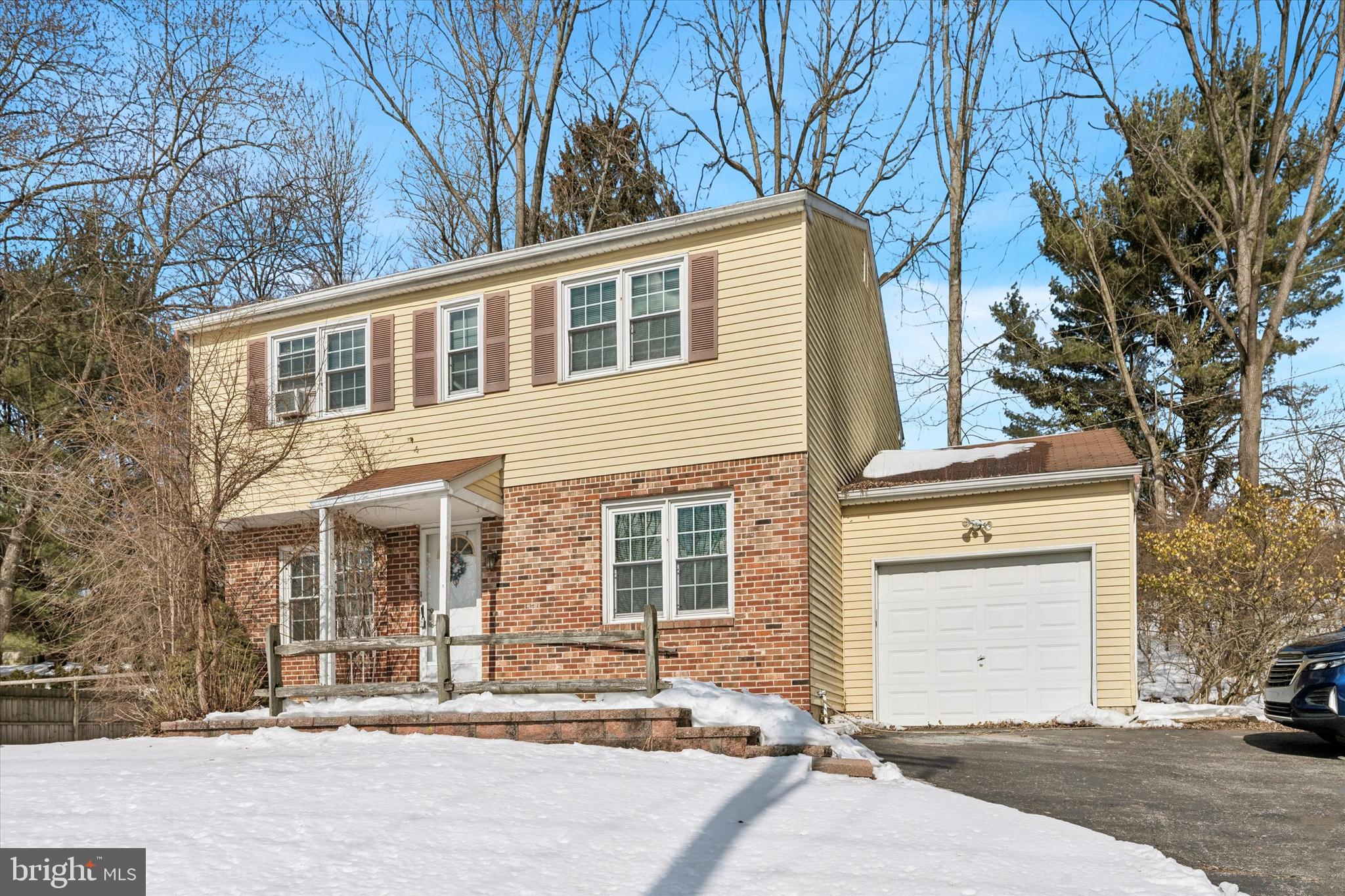 PROVIDENCE HILL - Residential