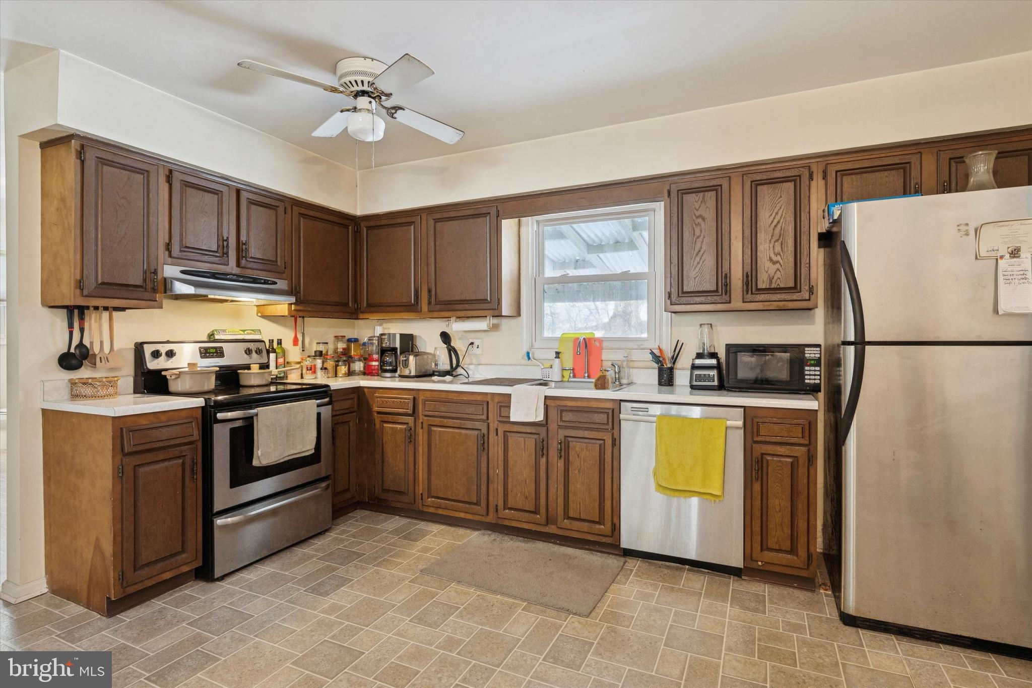 PROVIDENCE HILL - Residential