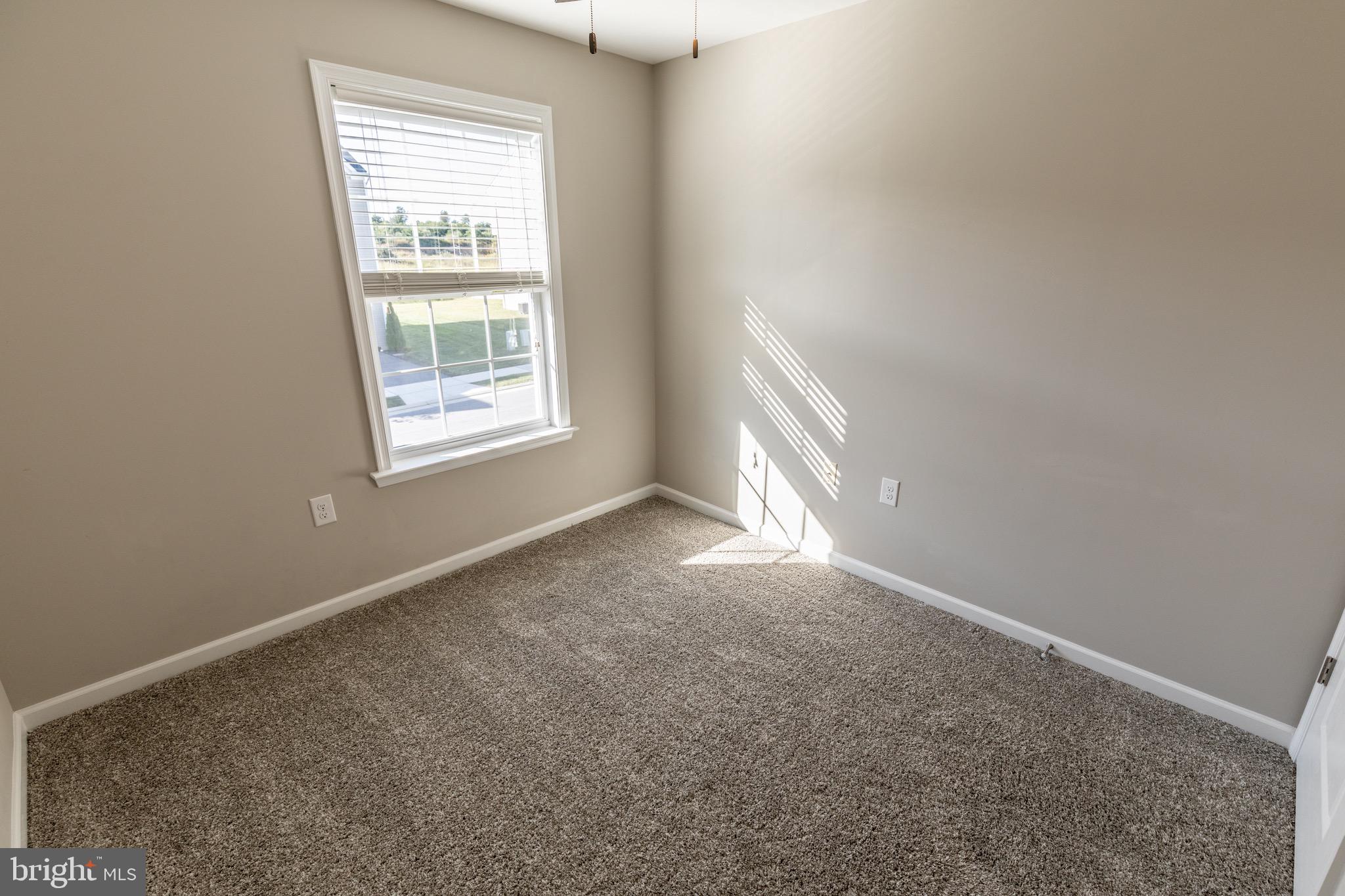 LAKELAND PLACE - Residential