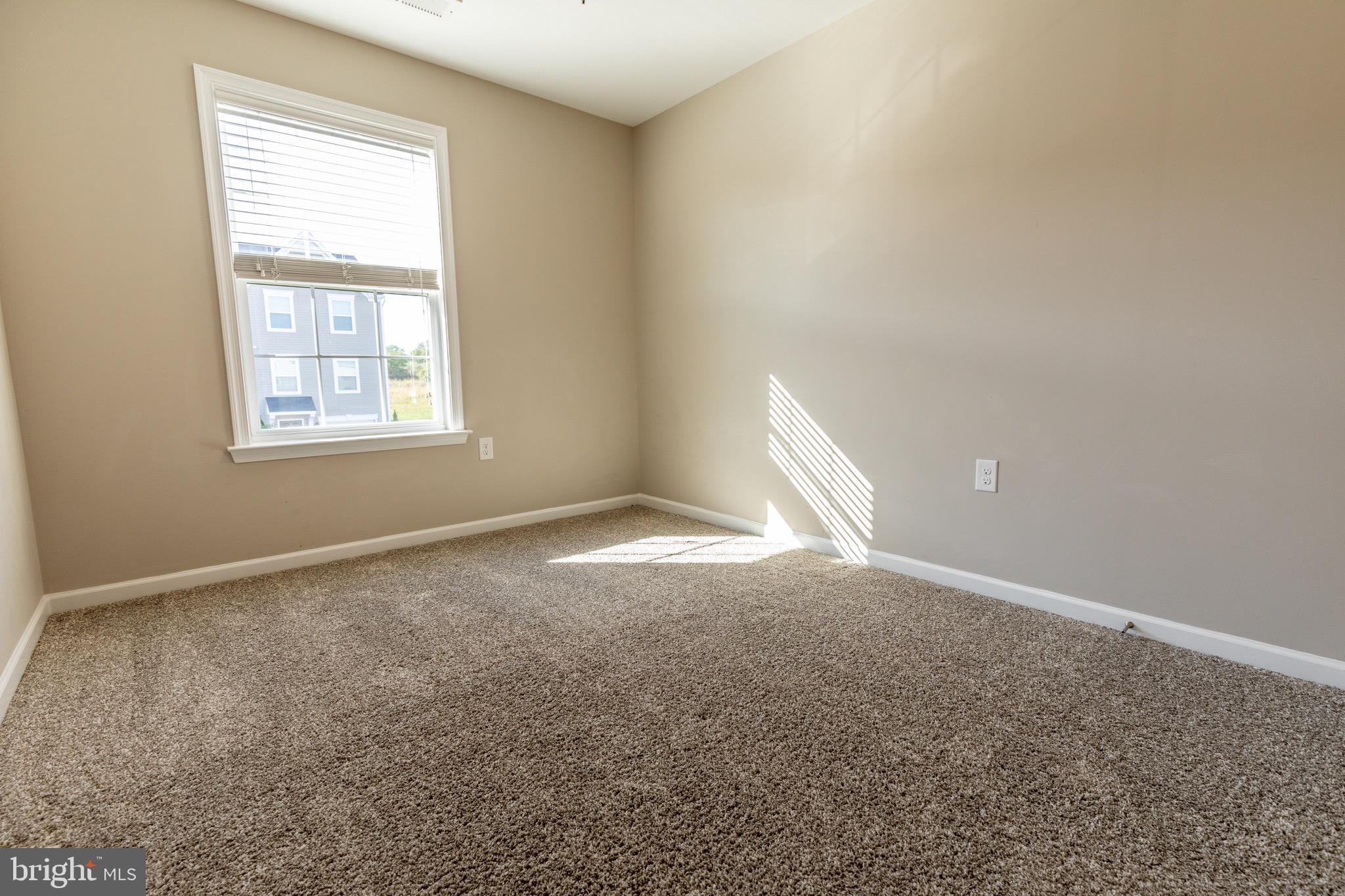 LAKELAND PLACE - Residential