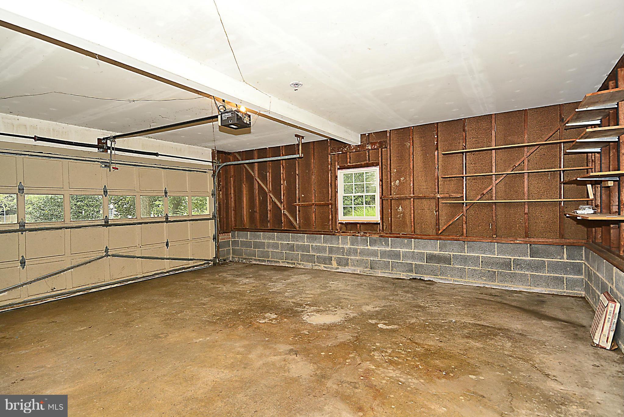 RIVER BEND ESTATES - Residential