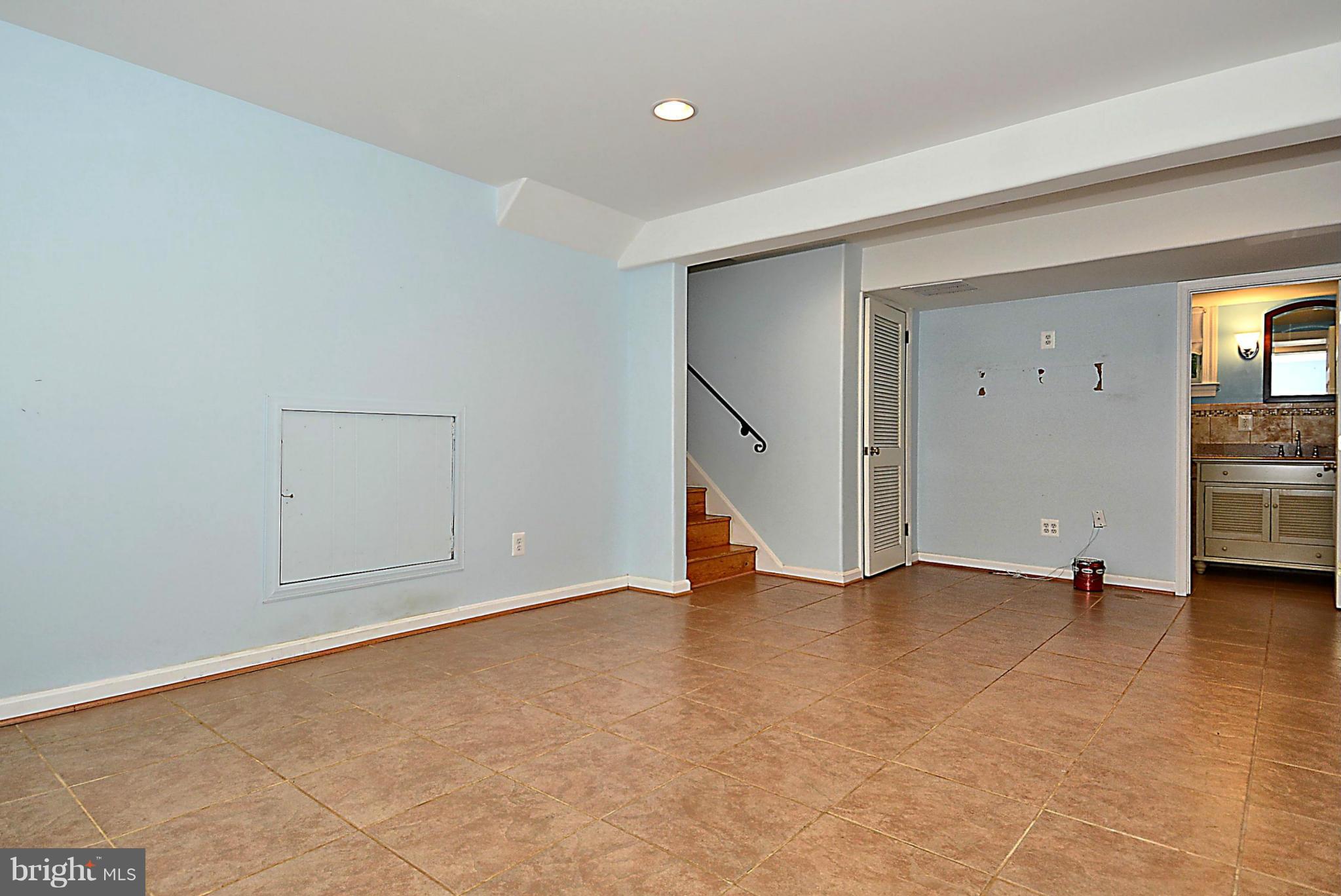 RIVER BEND ESTATES - Residential