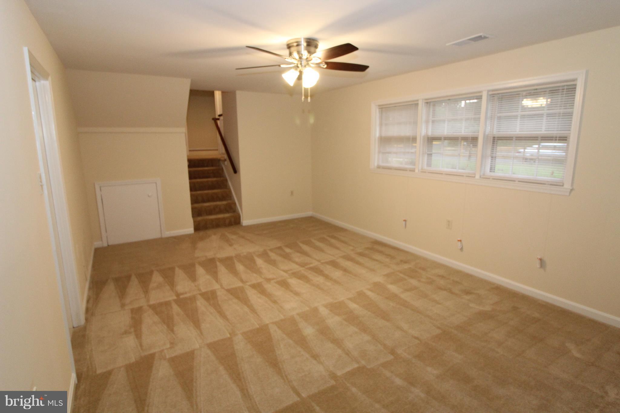 LAKE RIDGE - Residential Lease