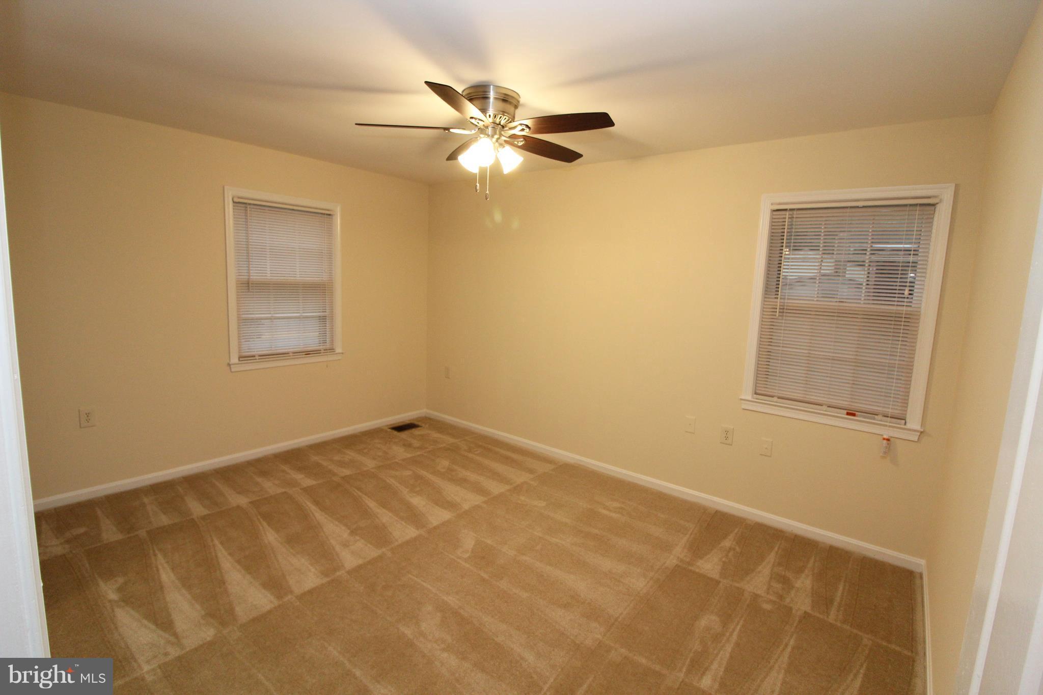 LAKE RIDGE - Residential Lease