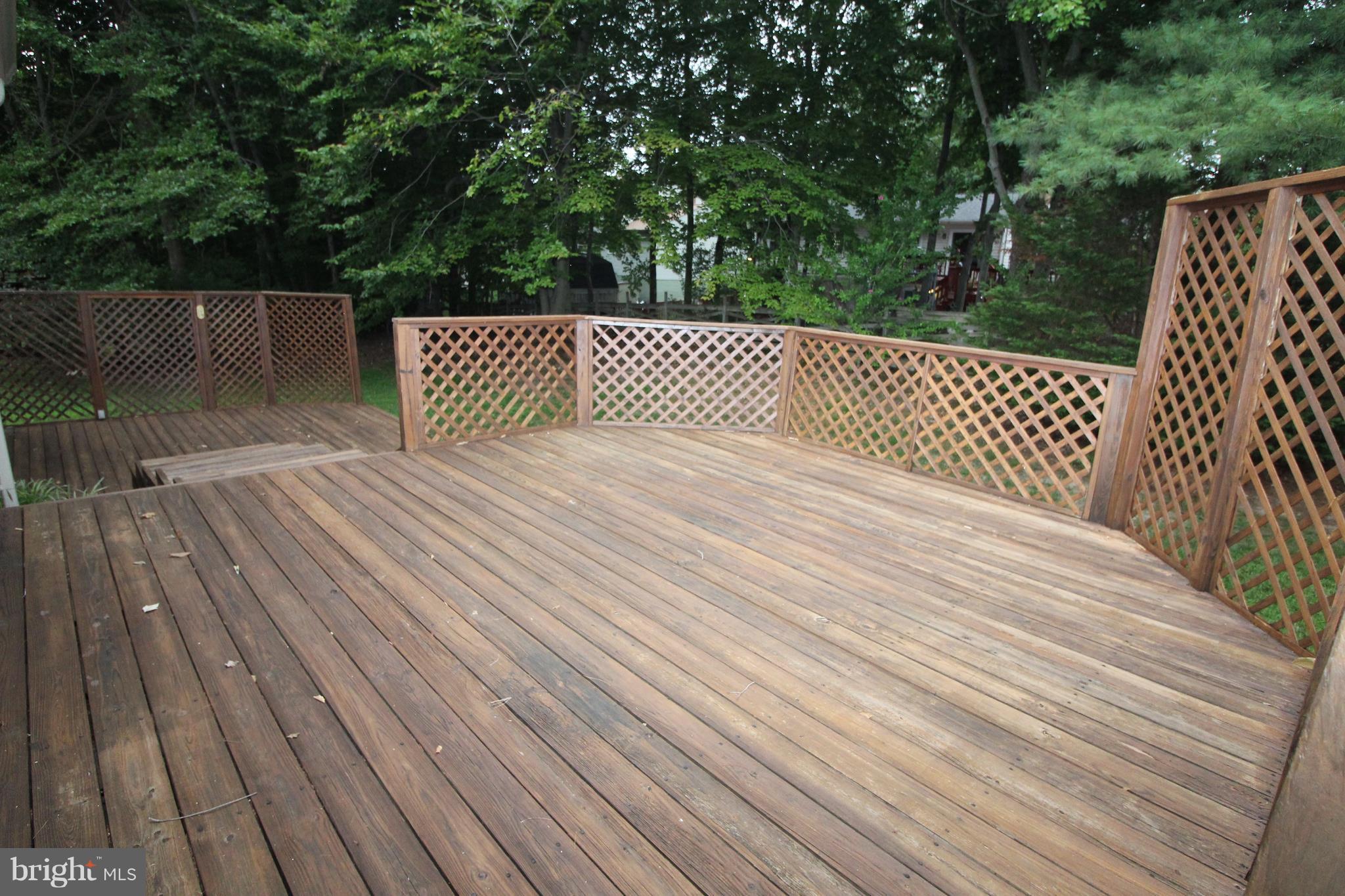 LAKE RIDGE - Residential Lease