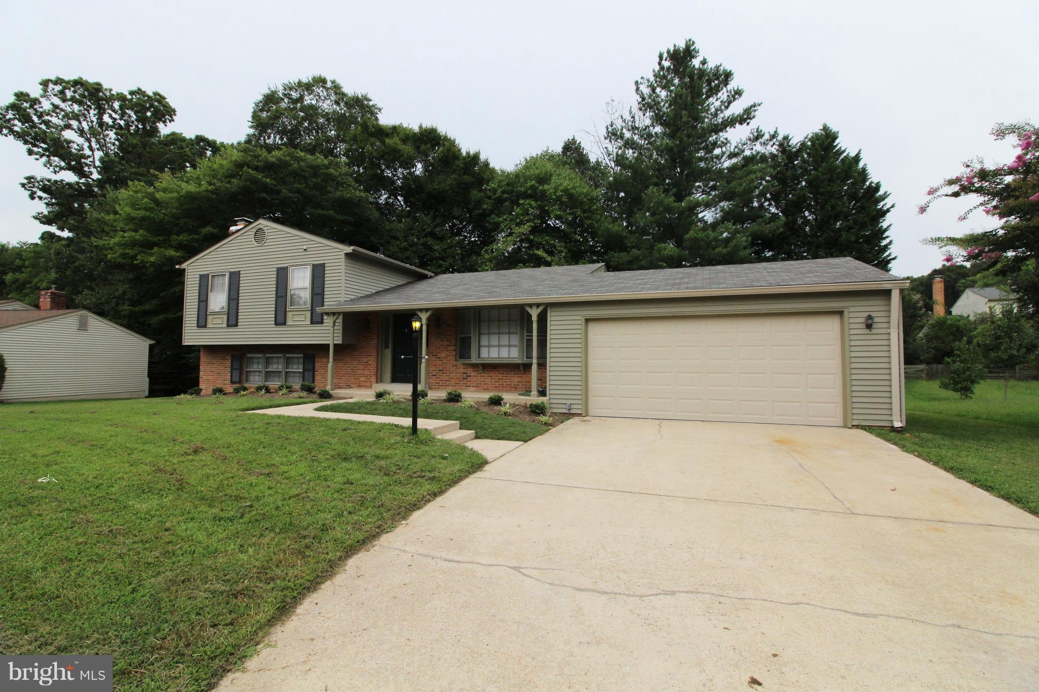 LAKE RIDGE - Residential Lease