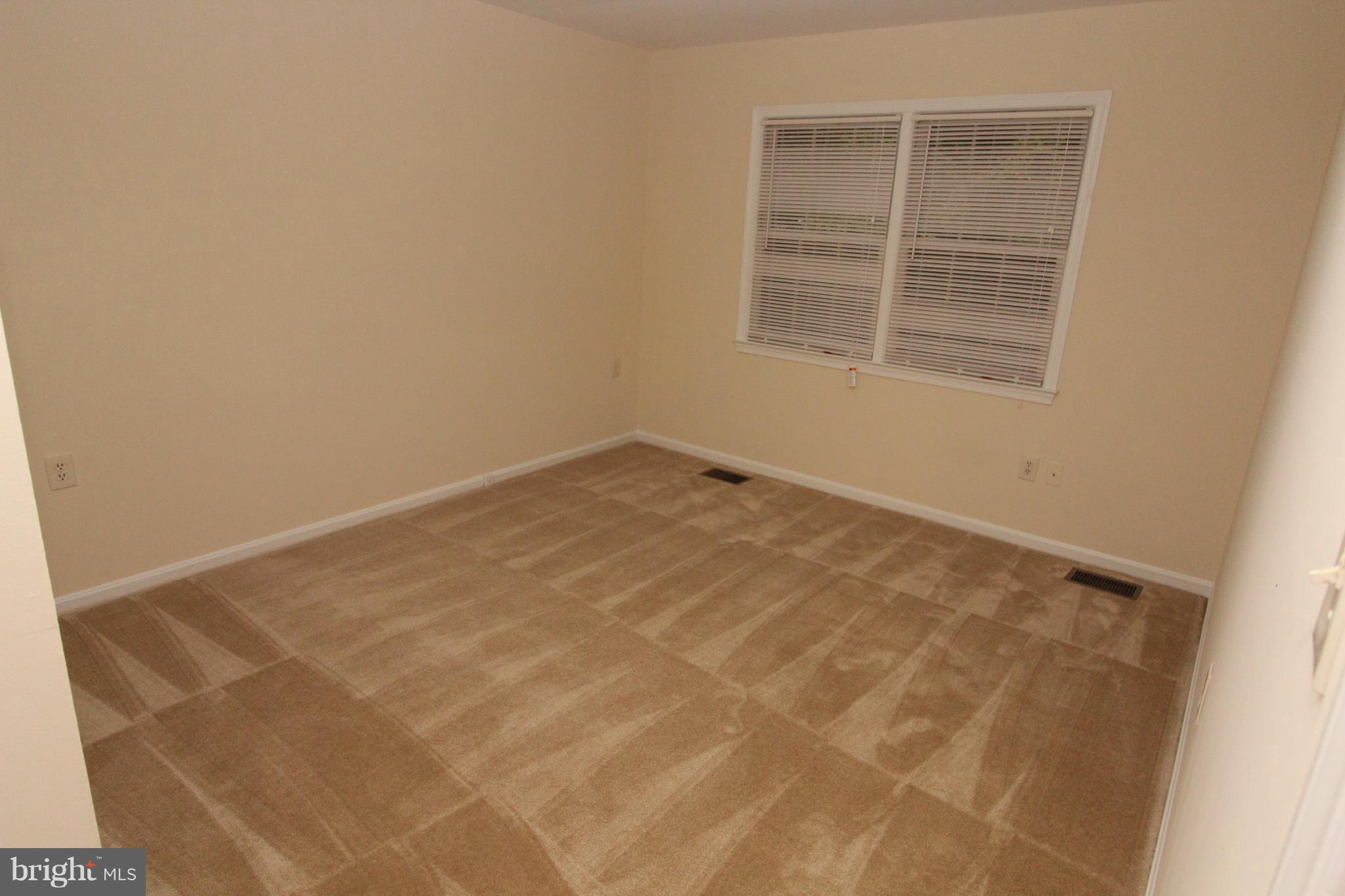 LAKE RIDGE - Residential Lease