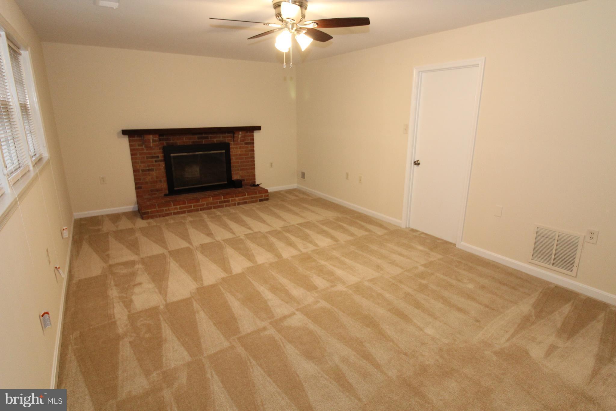 LAKE RIDGE - Residential Lease