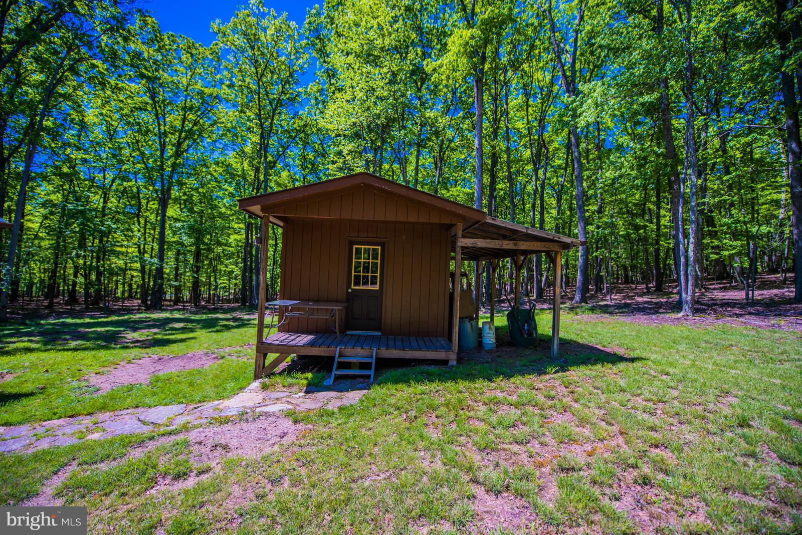 RIVER RIDGE - Residential