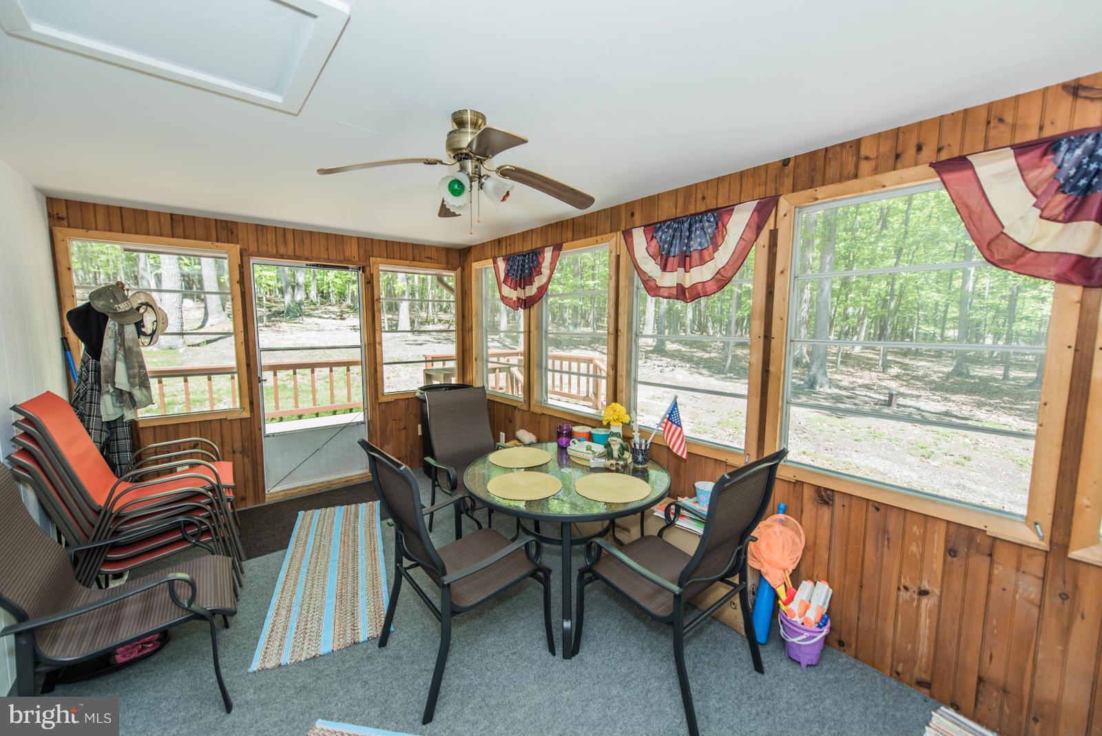 RIVER RIDGE - Residential