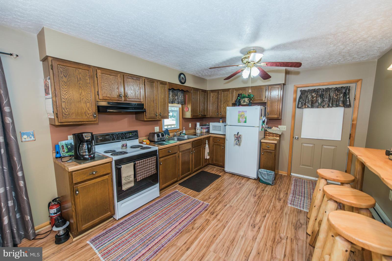 RIVER RIDGE - Residential