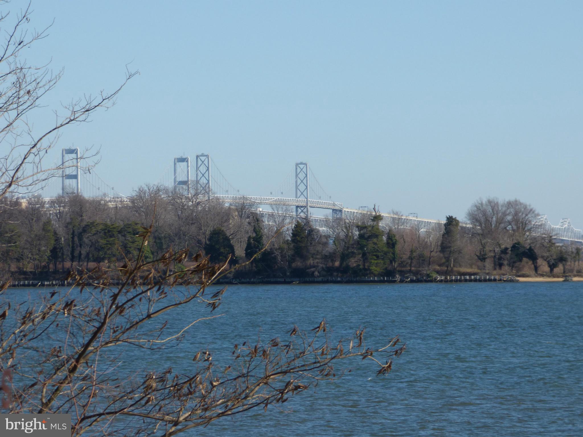 PLEASANT PLAINS - Land