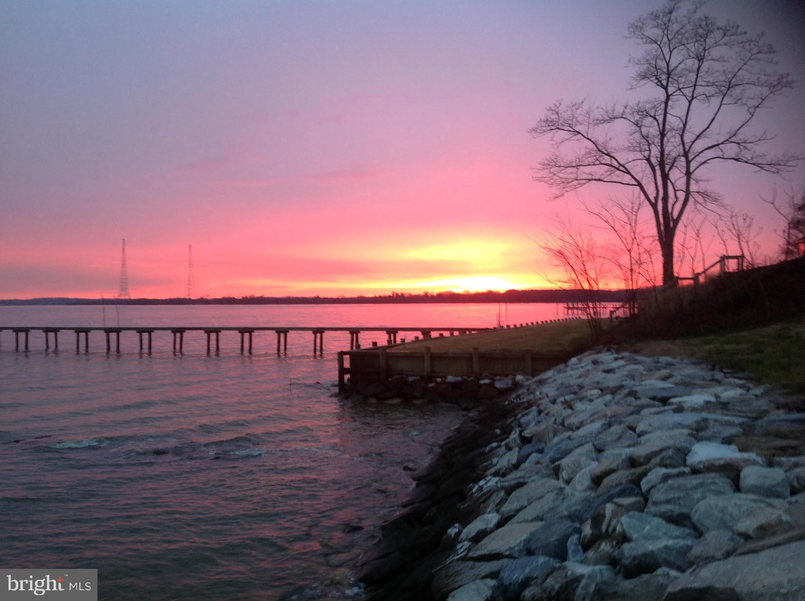 PLEASANT PLAINS - Land