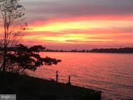 PLEASANT PLAINS - Land