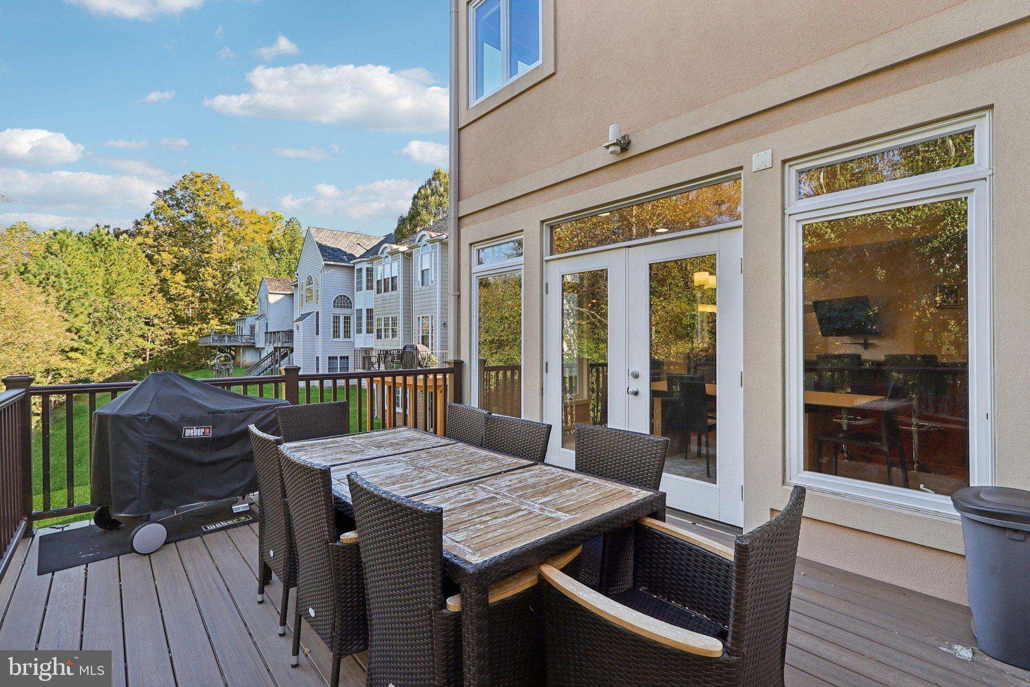 WOODMORE-RESUB-PLAT 5> - Residential