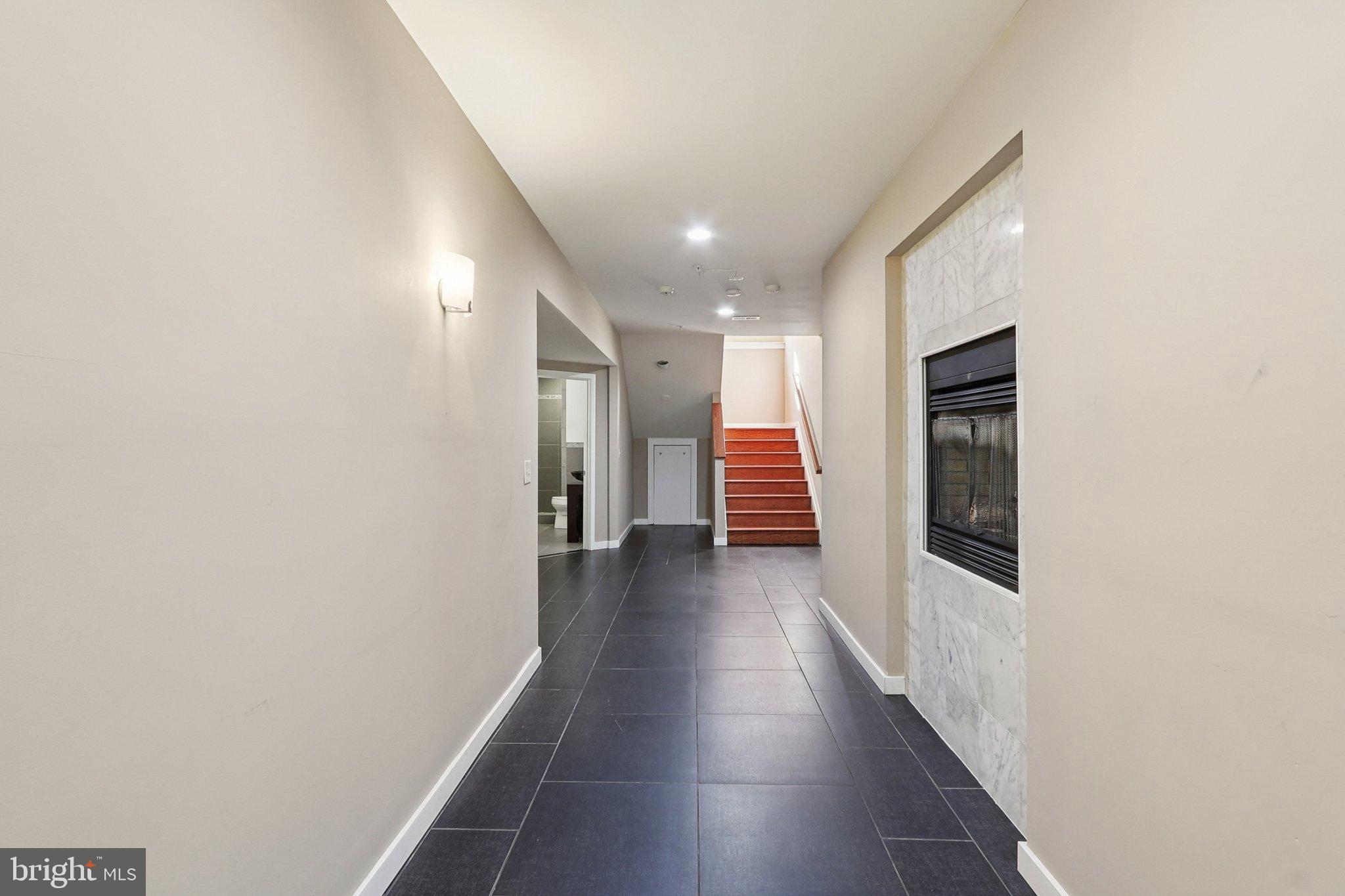 WOODMORE-RESUB-PLAT 5> - Residential