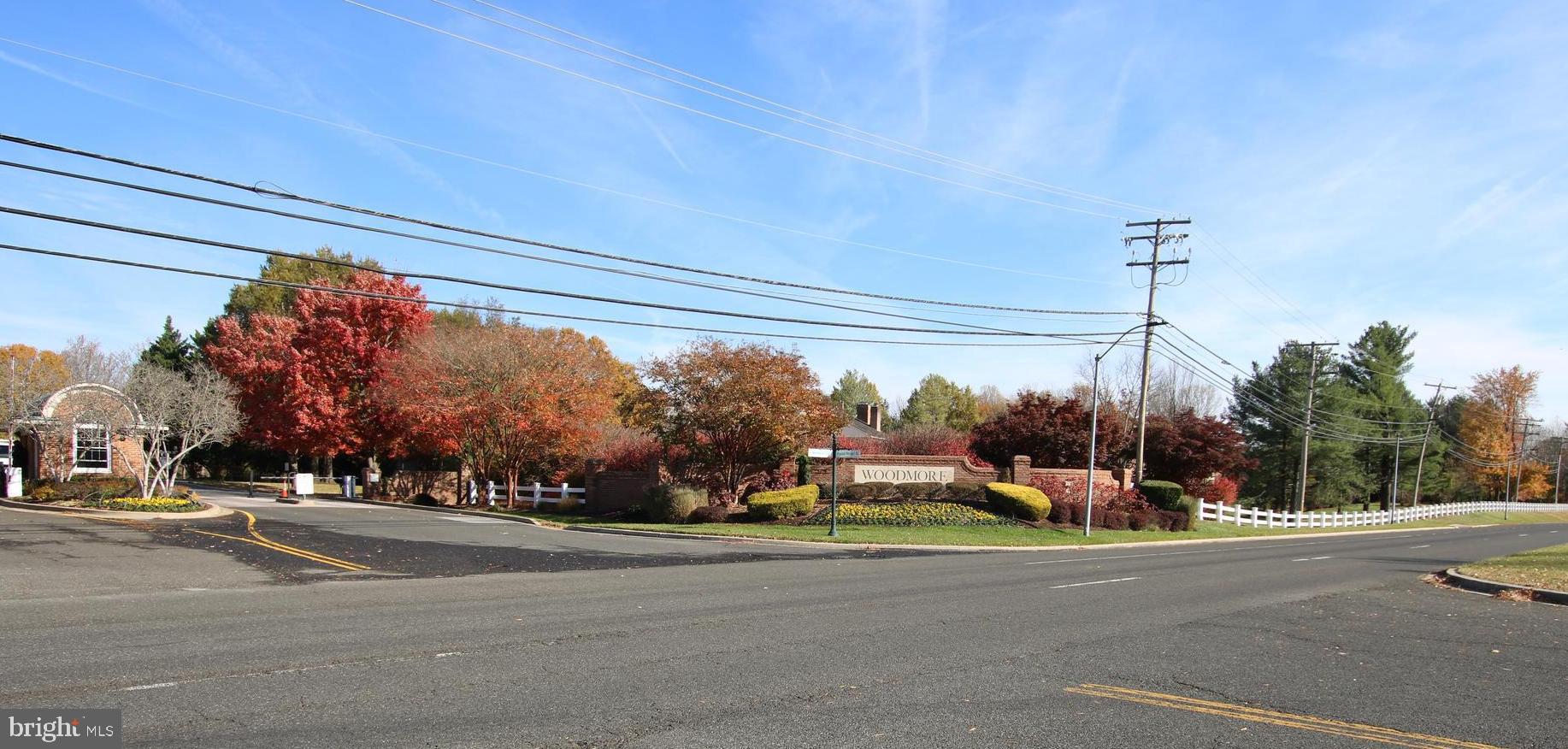 WOODMORE-RESUB-PLAT 5> - Residential