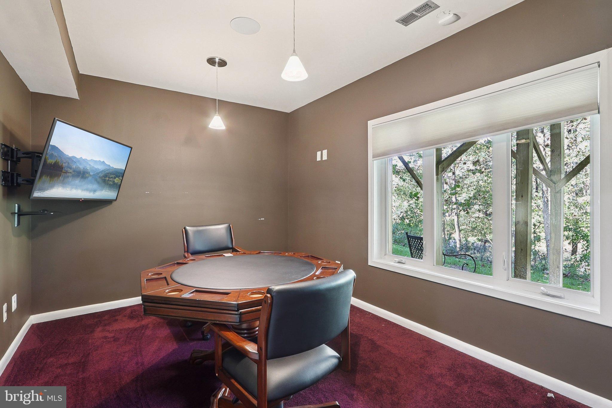 WOODMORE-RESUB-PLAT 5> - Residential