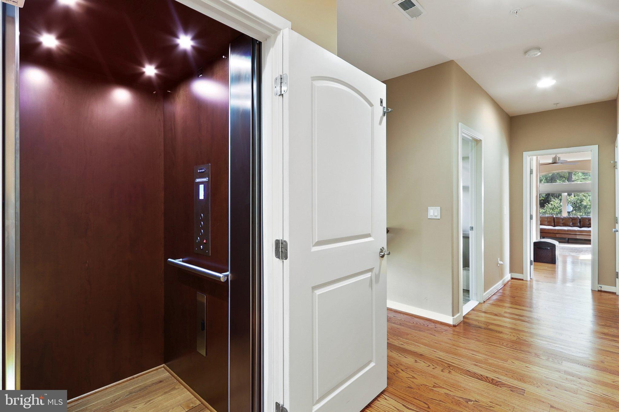 WOODMORE-RESUB-PLAT 5> - Residential