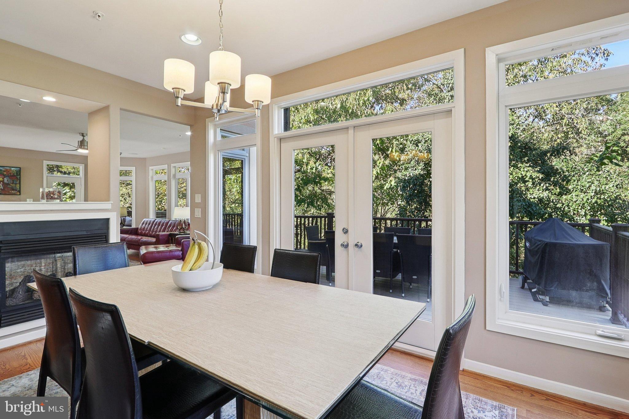 WOODMORE-RESUB-PLAT 5> - Residential