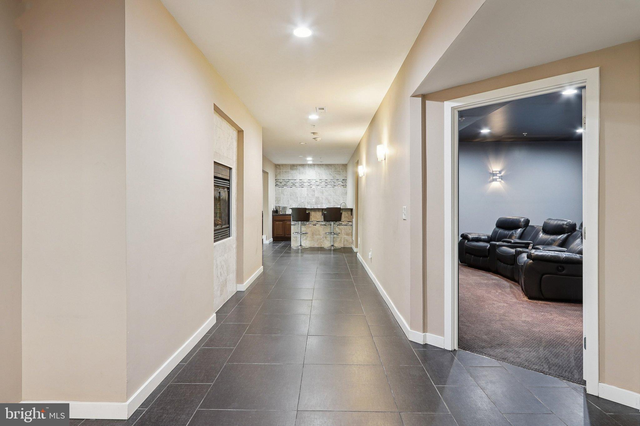 WOODMORE-RESUB-PLAT 5> - Residential