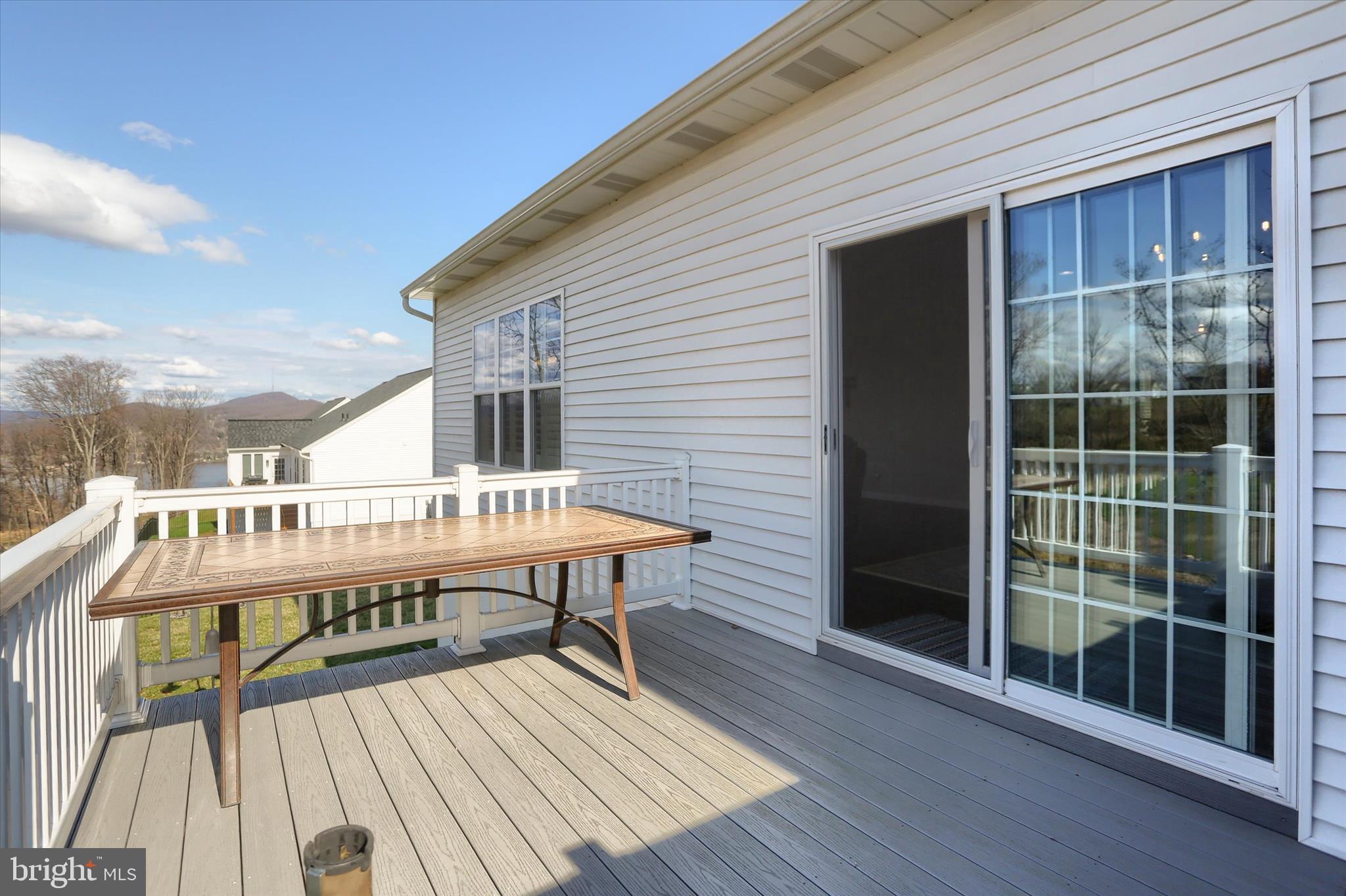 ROCKVILLE ESTATES - Residential