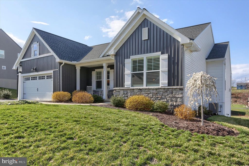 Photo of 207 Rockville Blvd, MARYSVILLE, PA 17053 (MLS # PAPY2009134)