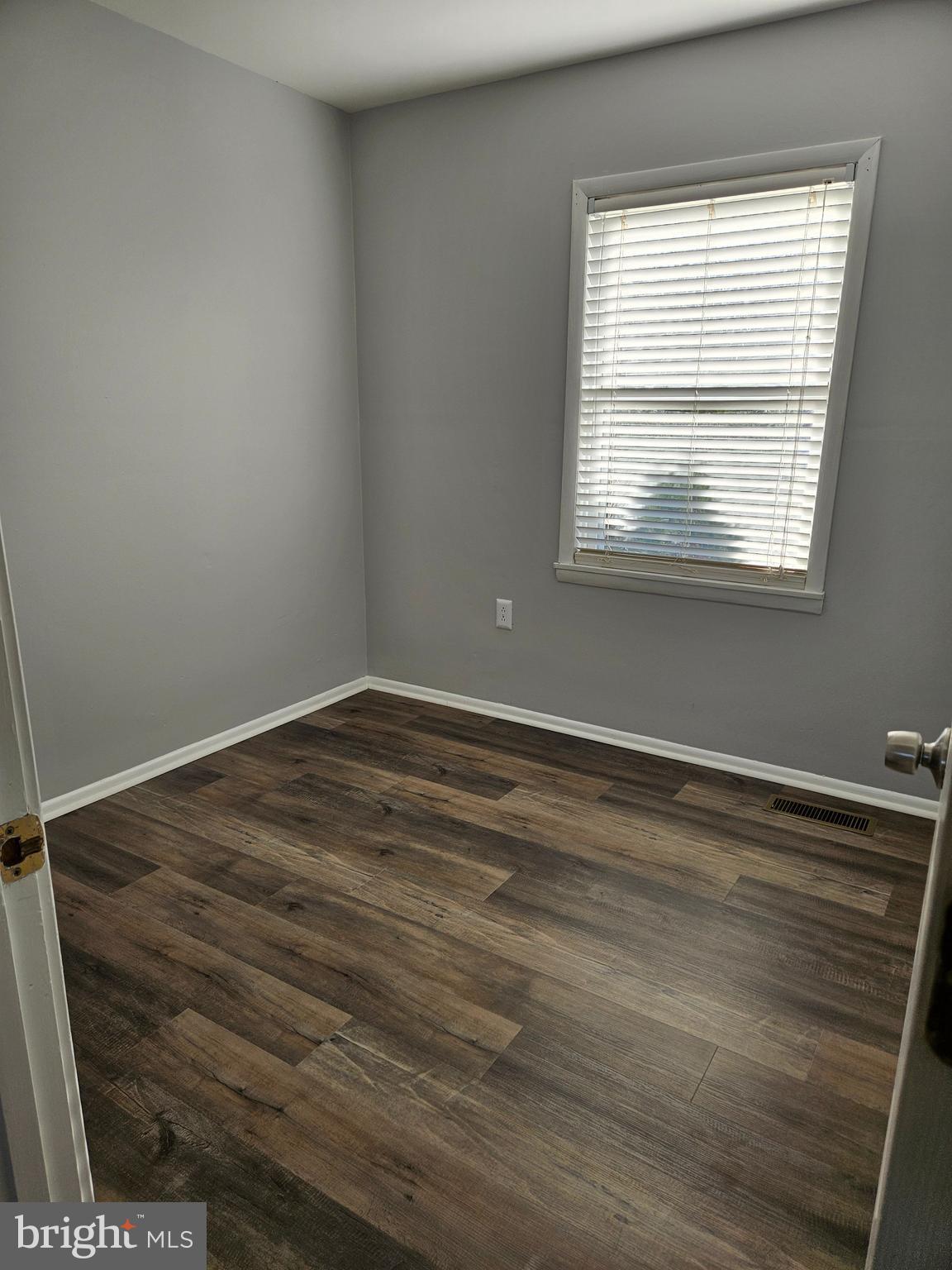 EDGEWOOD MEADOWS - Residential Lease