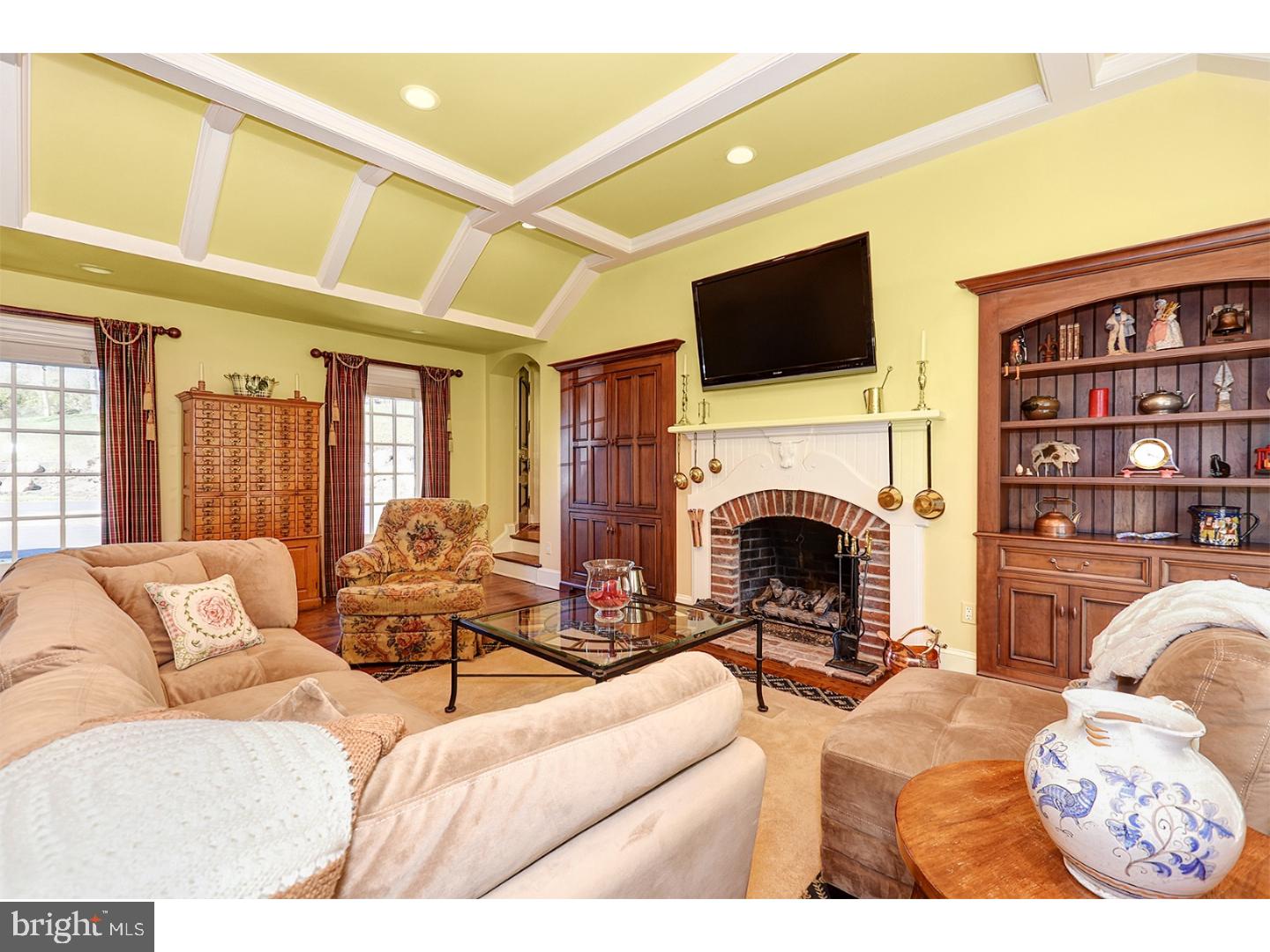 GLADWYNE - Residential