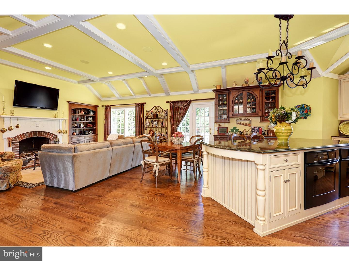 GLADWYNE - Residential