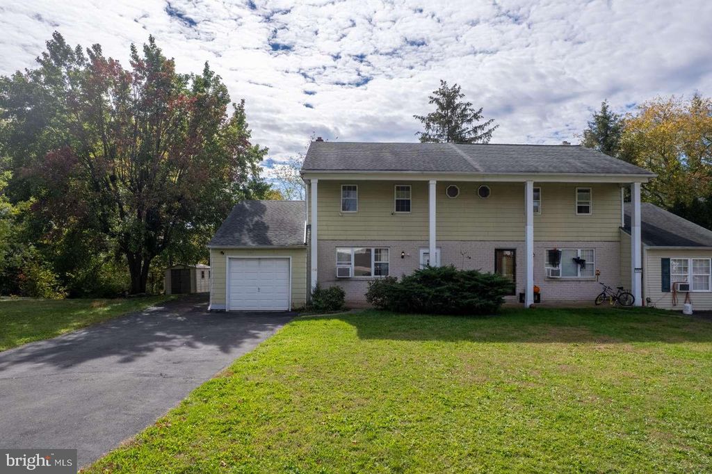 Photo of 1558 Specht Place, LANSDALE, PA 19446 (MLS # PAMC2160116)