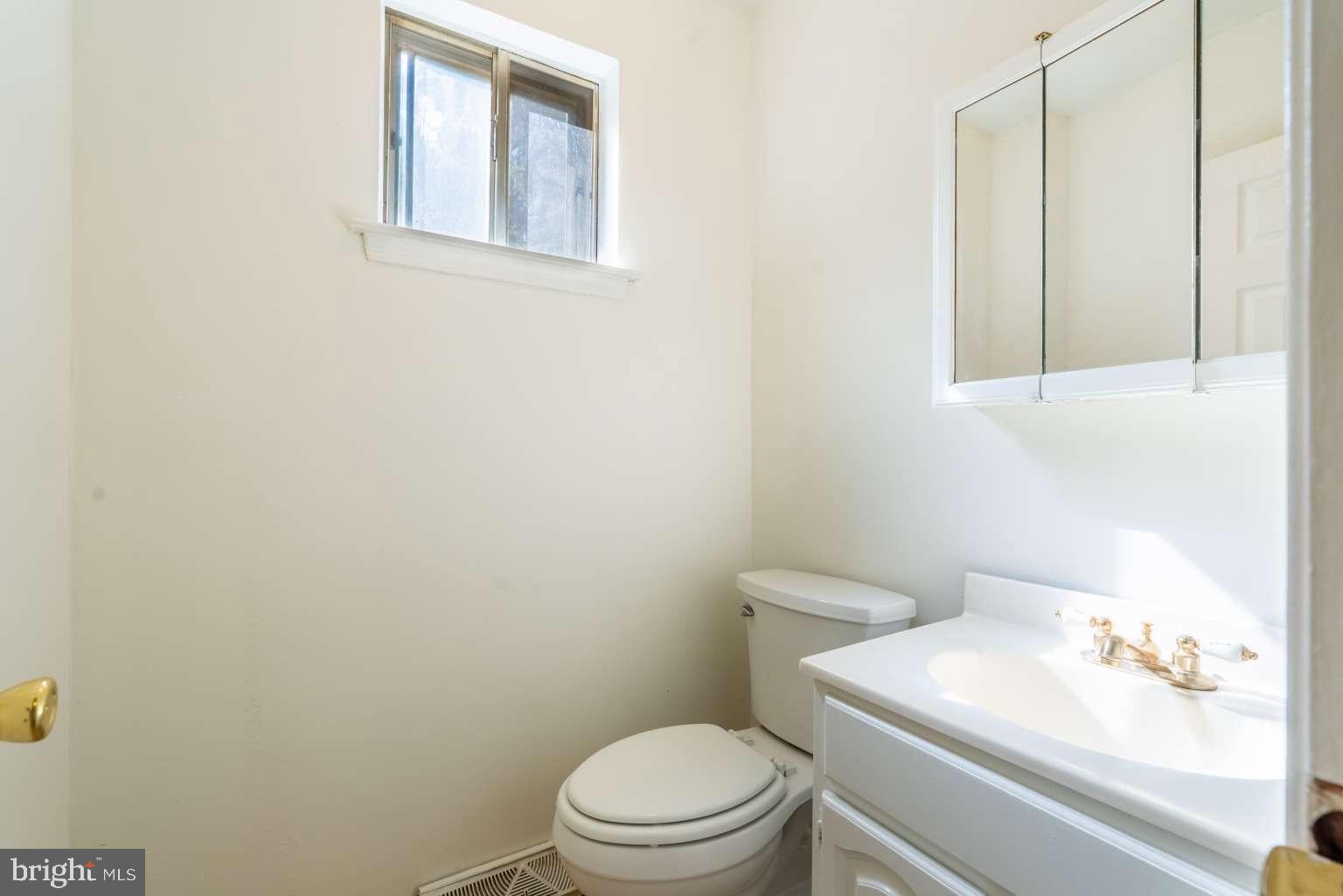 LANSDALE - Residential Lease