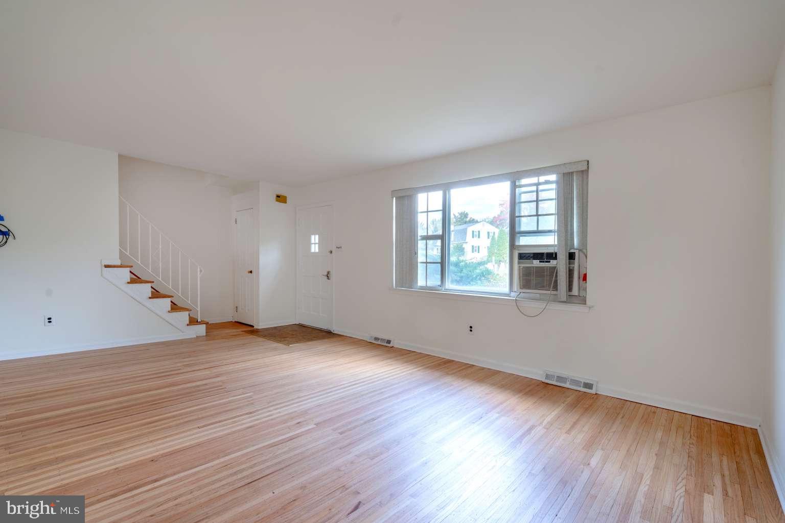 LANSDALE - Residential Lease