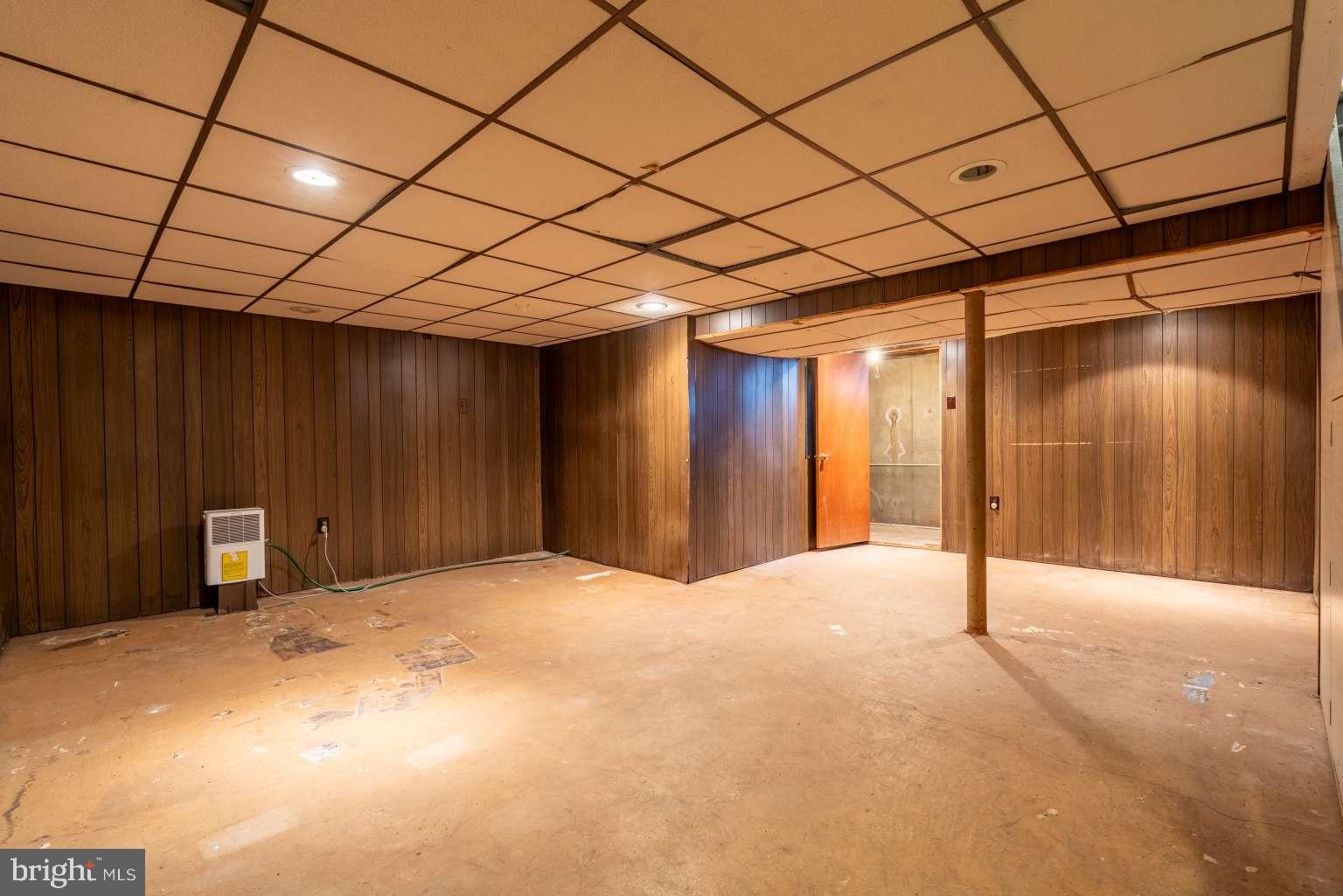 LANSDALE - Residential Lease