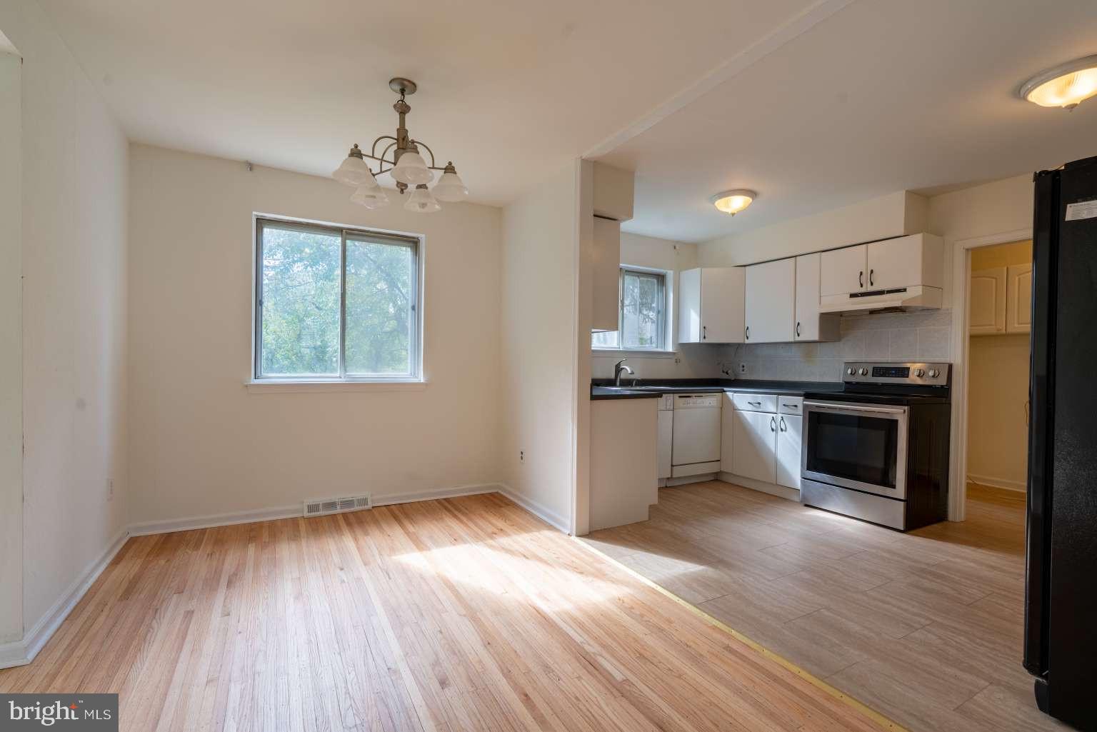 LANSDALE - Residential Lease