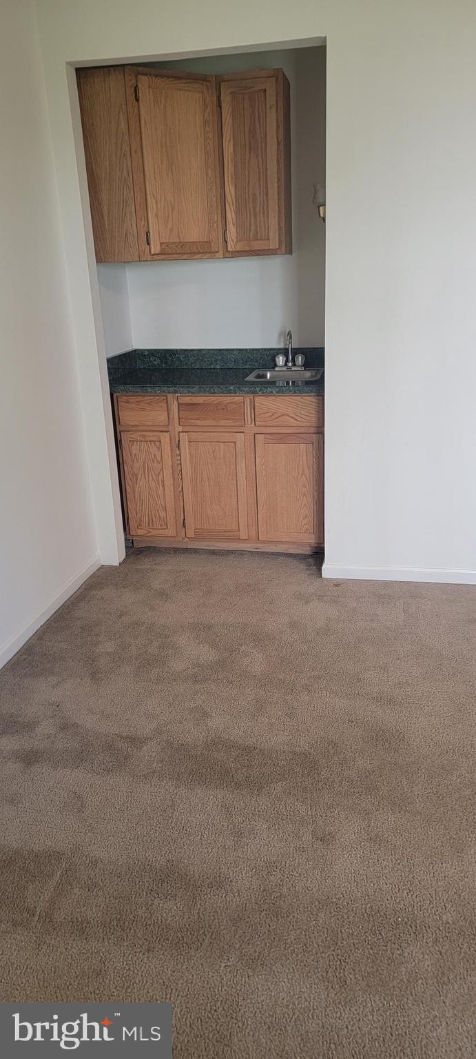 SUTTON GREEN - Residential