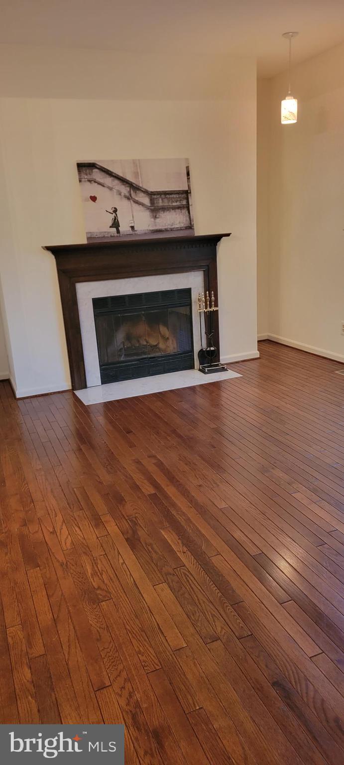 SUTTON GREEN - Residential