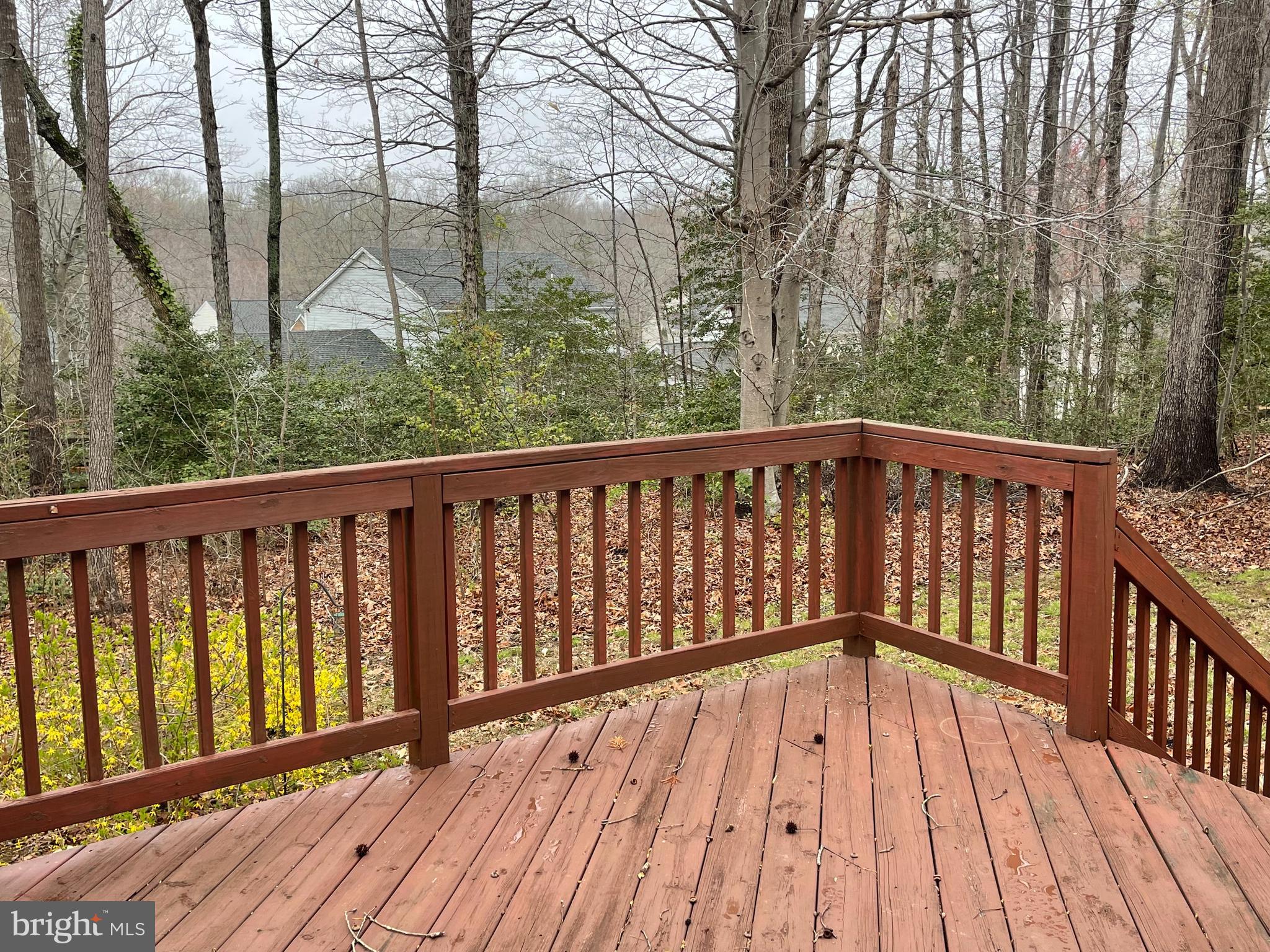 HUNTING QUARTERS - Residential