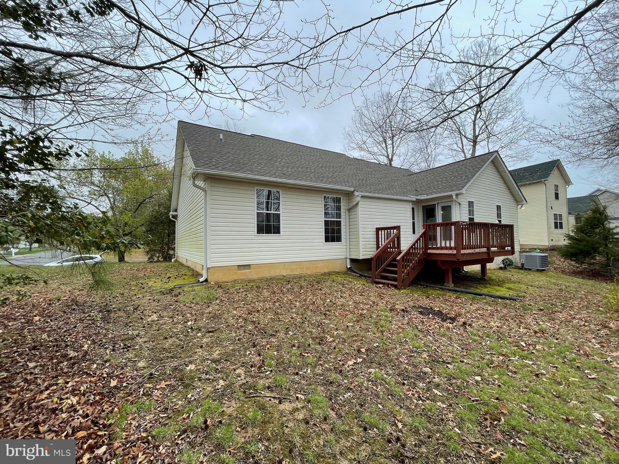 HUNTING QUARTERS - Residential