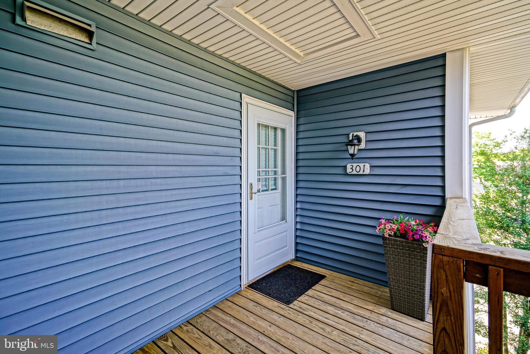 200 HENLOPEN STATION 301-B