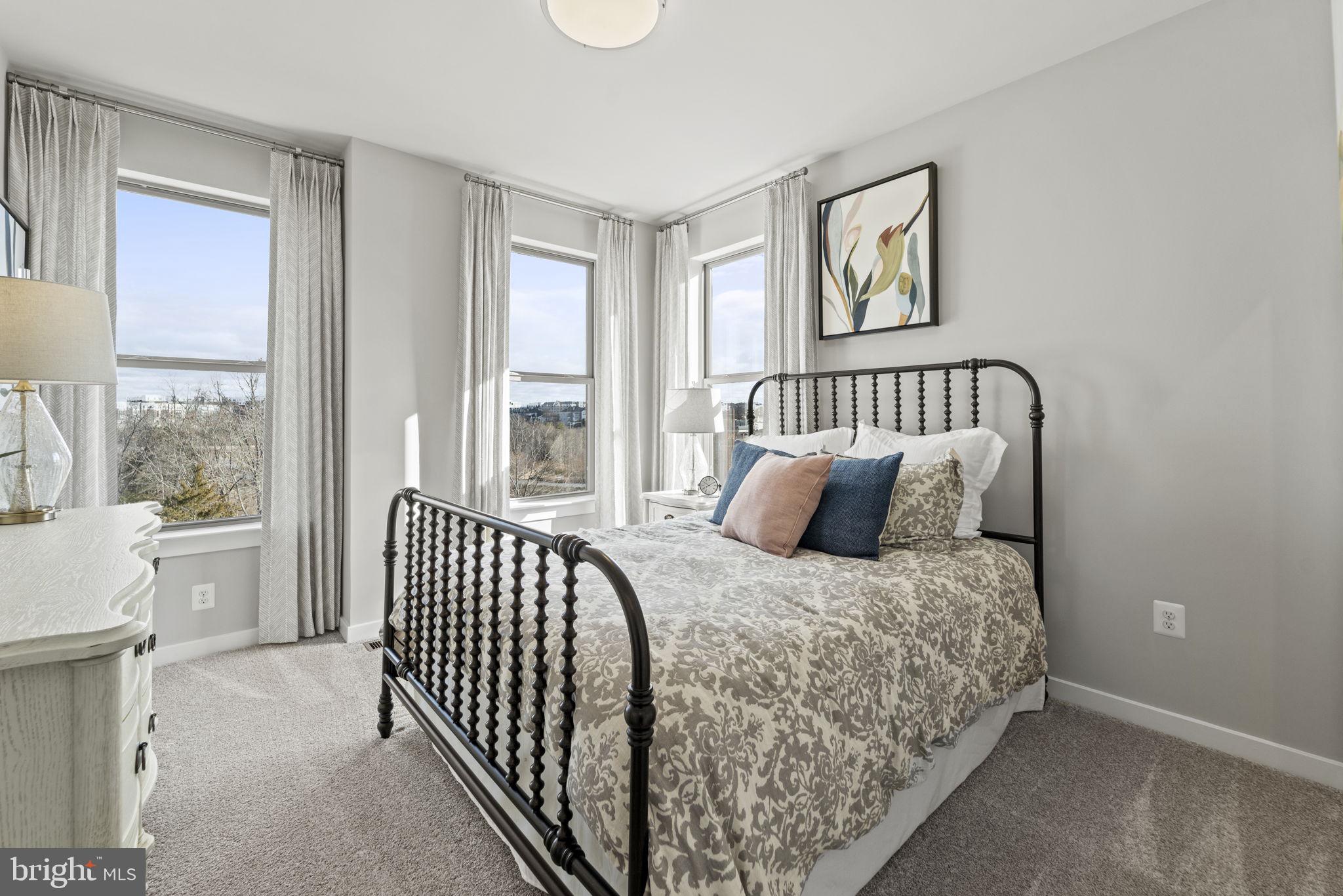 WESTFIELD - Residential