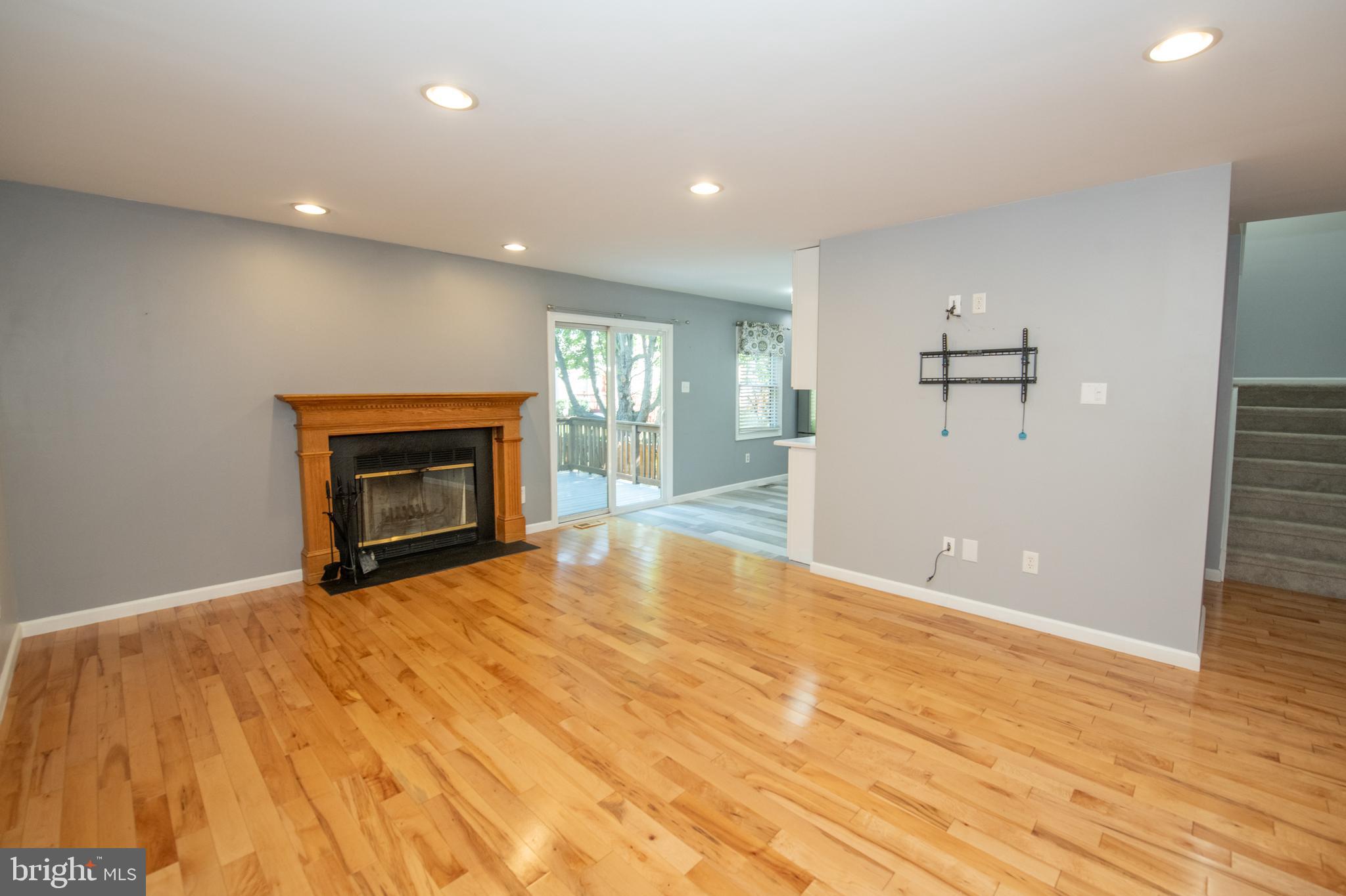 78 BELLWOOD