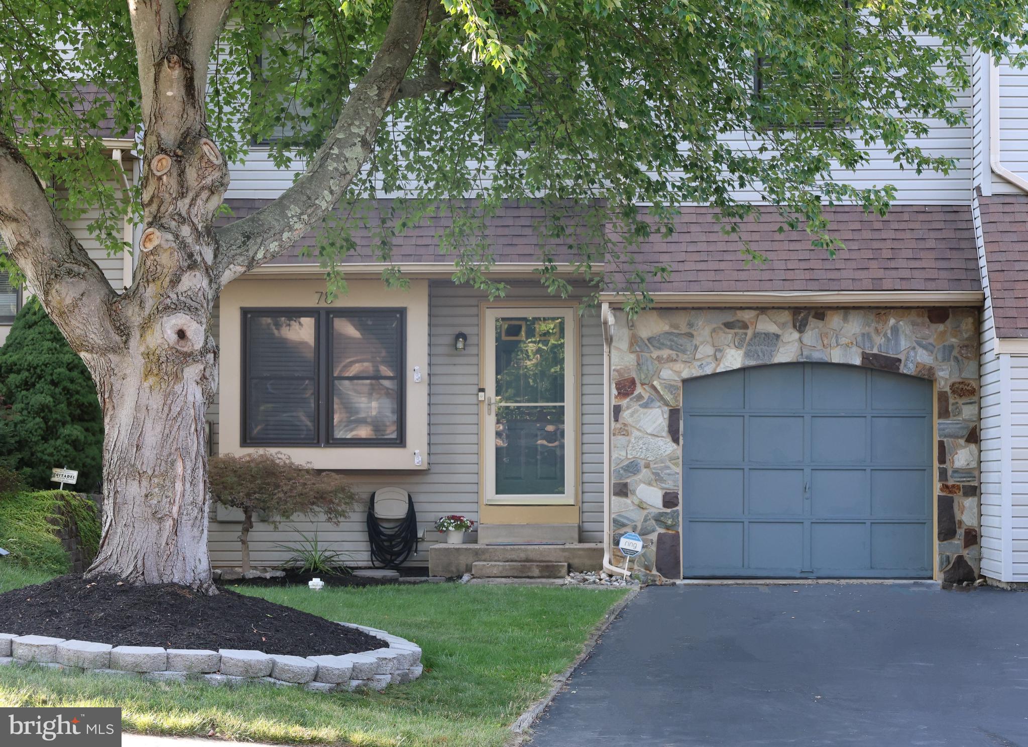 78 BELLWOOD