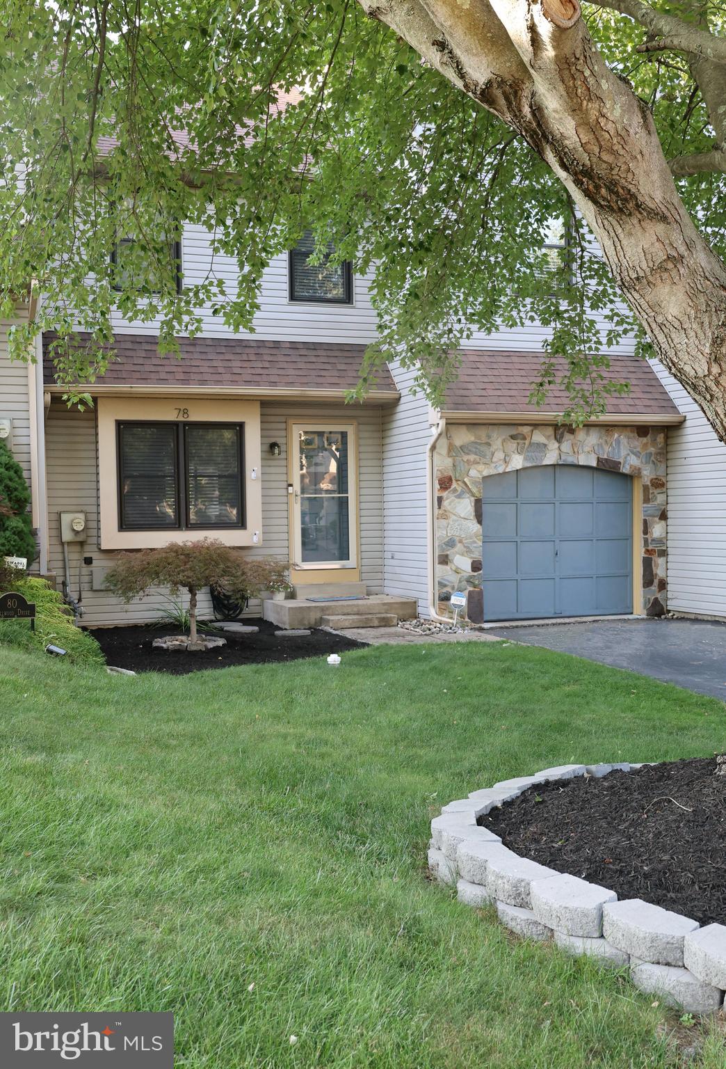 78 BELLWOOD