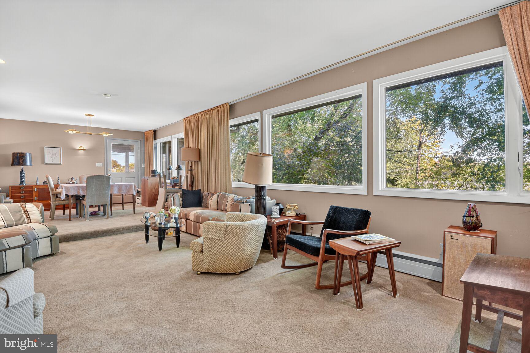 DUNLOP HILLS - Residential